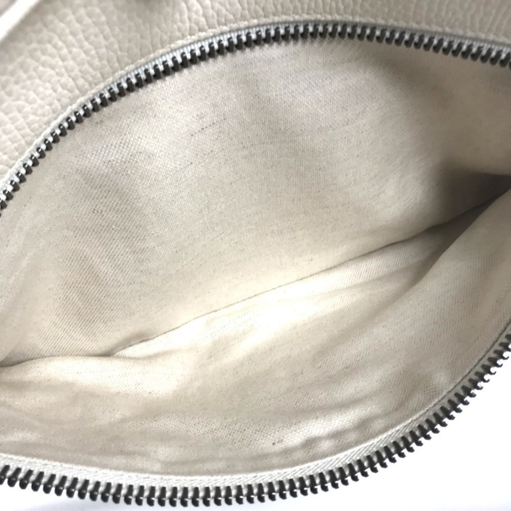 GUCCI White Leather Messenger Shoulder Bag - Picture 12 of 16